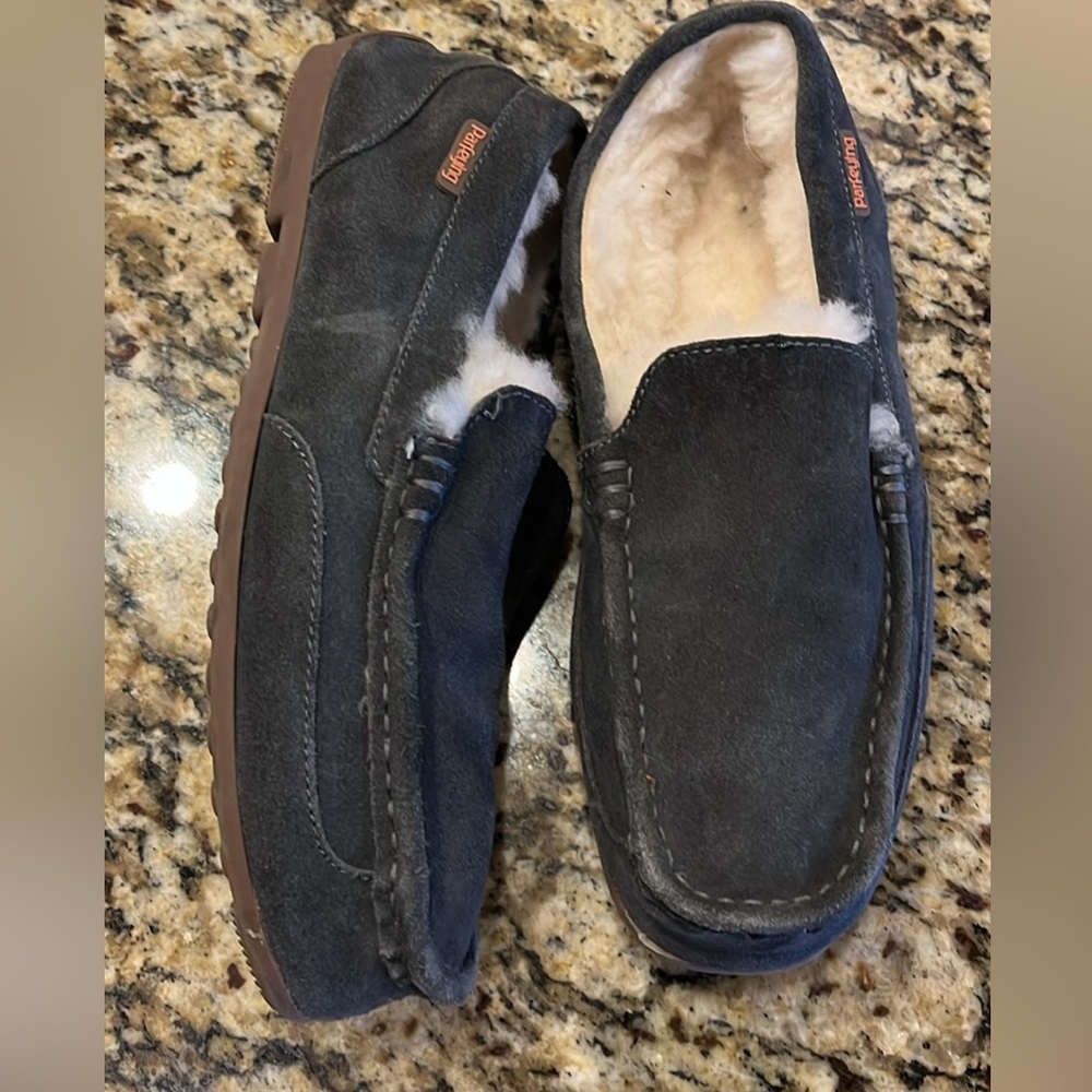 BearPaw Men's Dark Gray Suede Loafers